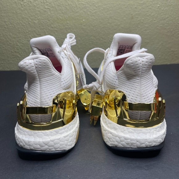 Adidas Ultraboost x Fortnite Victory Crown Men's Size 10 White Shoes Nby JQ0717 - Picture 9 of 13